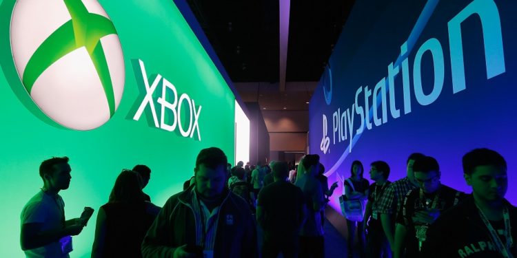 Sony Menahan Untuk Tidak Crossplay Fortnite