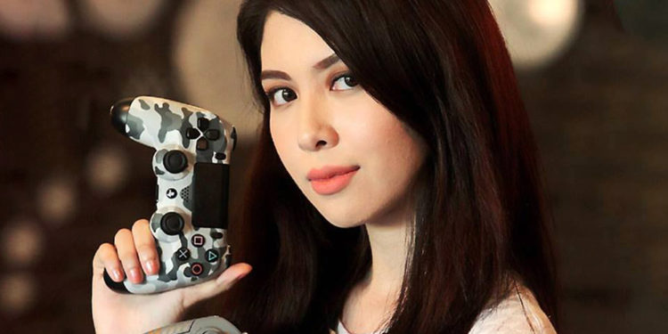 Thursday Streamer: This Week – Mimi Haney