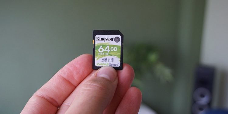 Kingston Mempamerkan SSD Baru Dan Canvas SD Kad Baru