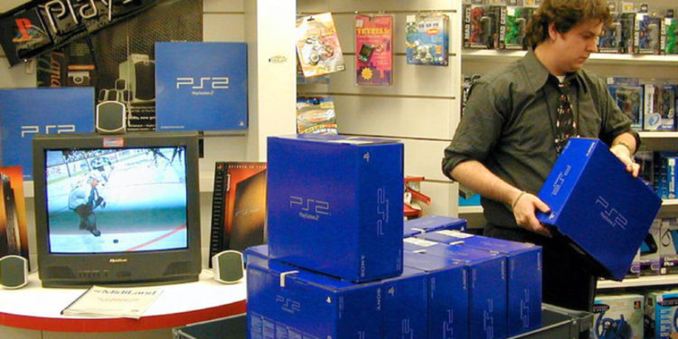 Sony Mengumumkan PlayStation 2 akan ditamatkan servis selepas 18 Tahun dalam dunia konsol.
