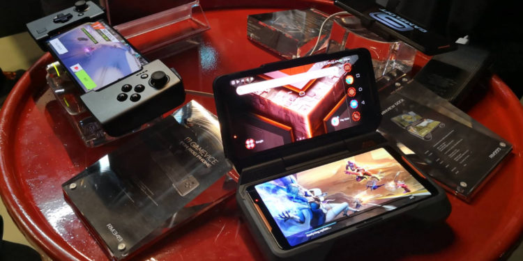 Senarai Aksesori ROG Phone dari Pricing dan kegunaannya untuk setiap produknya.