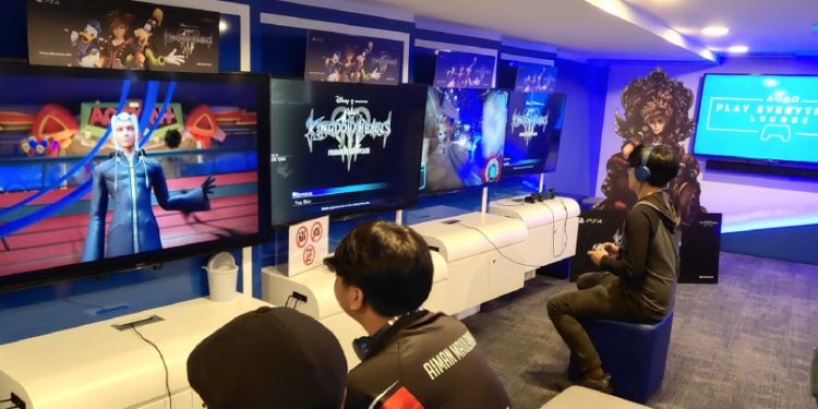 Playstation Asia telah melancarkan “Play Everything Lounge” yang pertama di Asia Tenggara! Khas untuk Console Gamers sahaja!