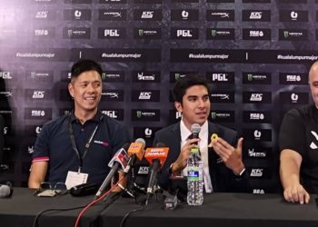 Syed Saddiq datang memberi sokongan di KL Major dan Mencuba Predator Thronos!