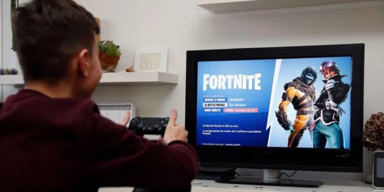 Guru dipecat sebab bermain Fortnite dengan pelajar akan menyaman balik Jabatan Pendidikan!