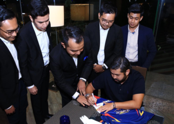 DYAM Tunku Ismail Ibni Sultan Ibrahim (TMJ) Menerima Perlantikan Sebagai Penasihat Diraja ESM