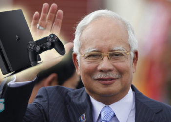 Dato’ Seri Najib pandai bergurau senda! Teruja nak main PS5 katanya!
