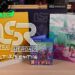 Ada Piring Hitam…ada Drumstick! Ini Unboxing Collector’s Edition No Straight Roads