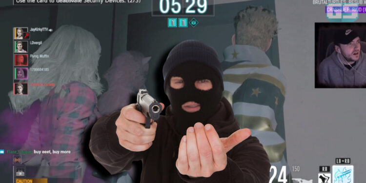 Diugut dengan pistol & parang, seorang streamer Twitch diserang di rumah!