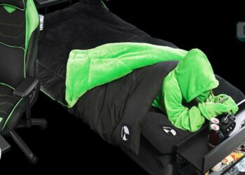 Bauhutte buat lagi! Menampilkan Set baru Bantal dan juga Futon pada katil Gaming mereka!