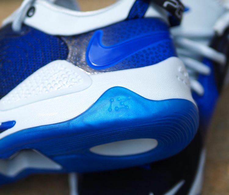 Gamers! Kasut Sneakers Nike x PS5 dikatakan akan datang bulan ini!