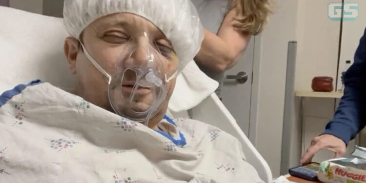 Jeremy Renner kongsi keadaan semasa, semoga cepat sembuh Hawkeye!