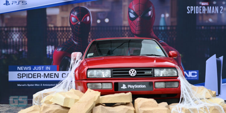 Spider-Man dikesan di Lot 10, Bukit Bintang – Mari hadir ke pameran “Live from PS5”!