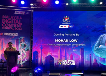 Pengarah MDEC Mohan Low mulakan MYDCF dengan Membincangkan Tumpuan dalam Industri Kreatif [Level Up KL 2023]