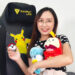 Interviu Bersama Karmen Loh, Artis Malaysia Di Sebalik Seni Utama Pokémon Championships 2023–24 [EKSKLUSIF]