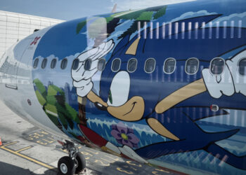 AirAsia Mewarnai Langit Dengan Pesawat Unik Sonic the Hedgehog!